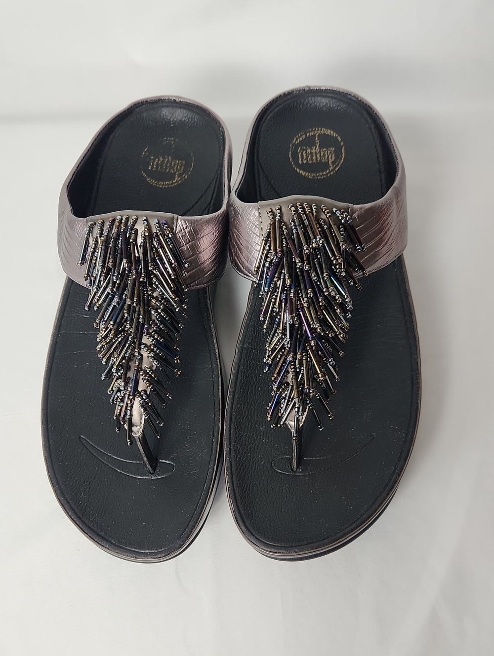 FitFlop Iridescent Beaded Thong Sandals Size 9